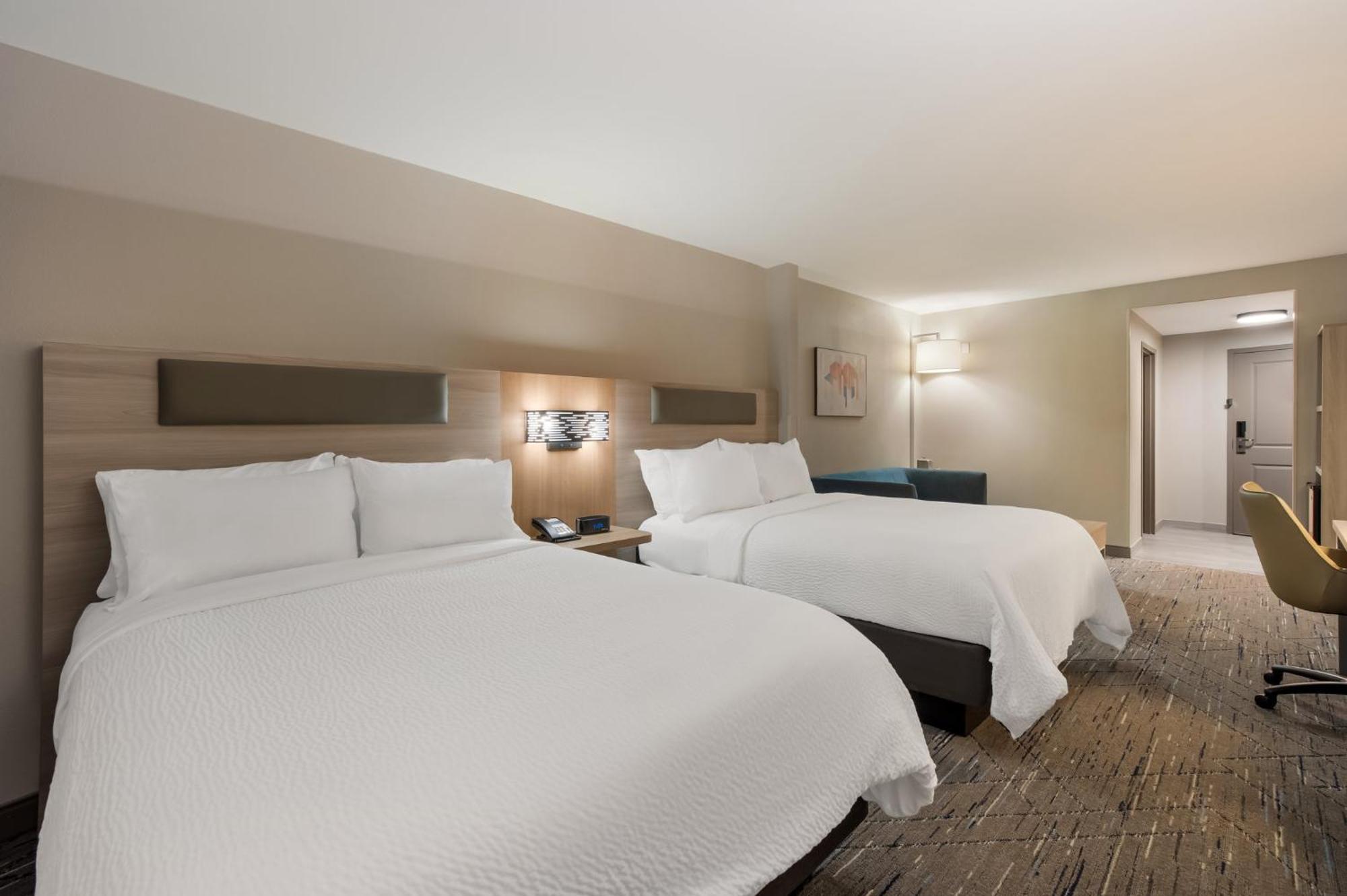 Holiday Inn Express & Suites Lexington By Ihg Exterior foto